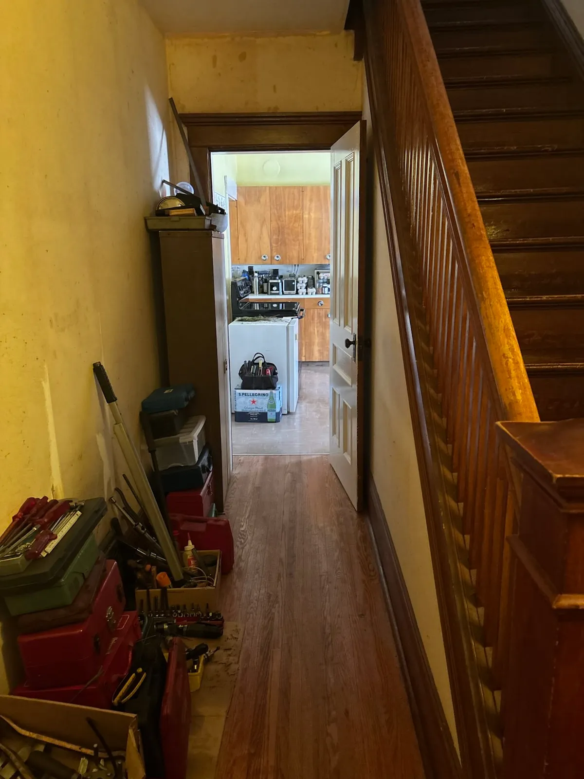 Cash home purchase, Canmore, Alberta Canmore, Alberta home recently purchased by Canadian Home Buyers — closed as-is in cash through a licensed Alberta real estate lawyer.