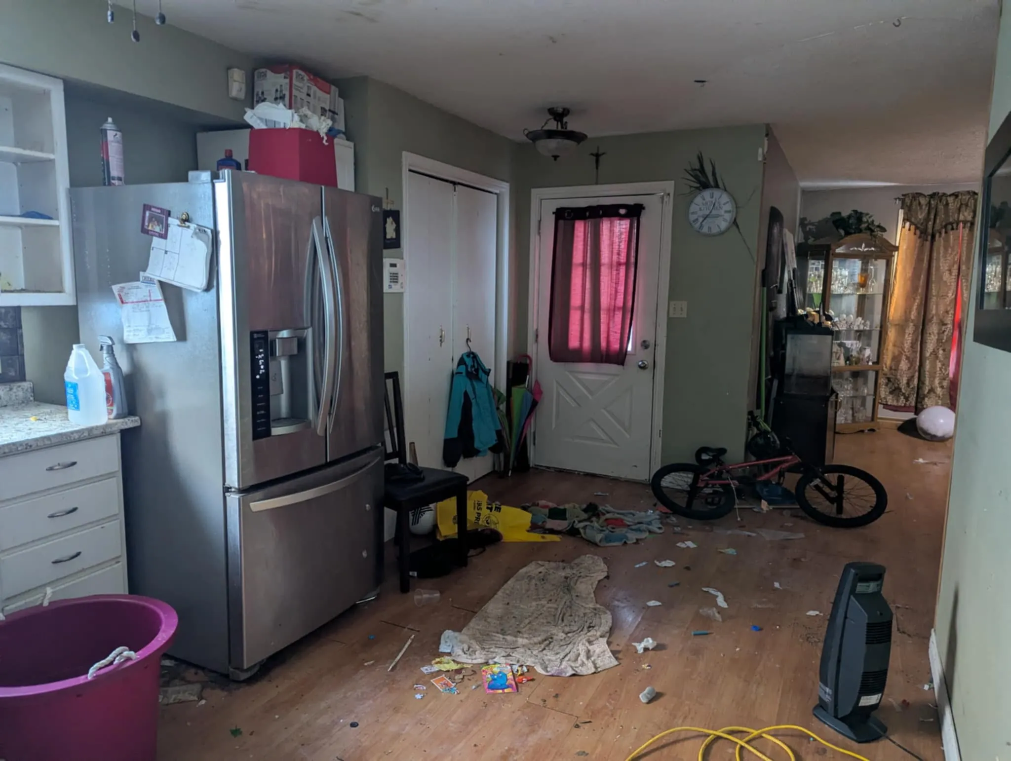 Cash home purchase, Cochrane, Alberta Cochrane, Alberta home recently purchased by Canadian Home Buyers — closed as-is in cash through a licensed Alberta real estate lawyer.
