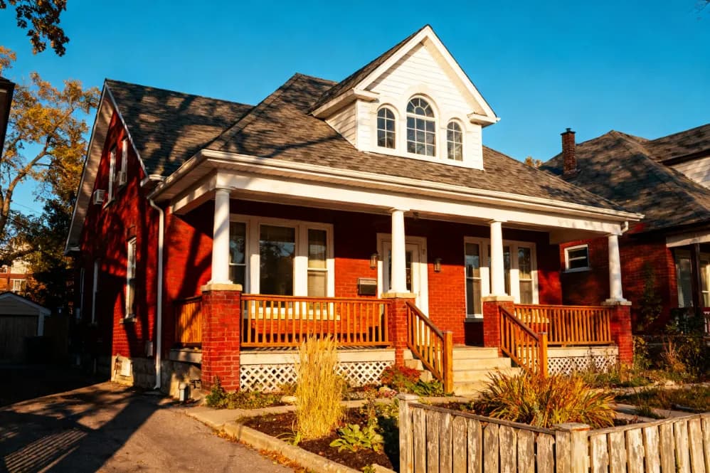 Cash home purchase, Sarnia, Ontario Detached home on a Sarnia, Ontario street — the kind of Old North, Mitton Village, Bright's Grove, Coronation Park, Heritage Park, or Point Edward property Canadian Home Buyers purchases for cash, as-is.