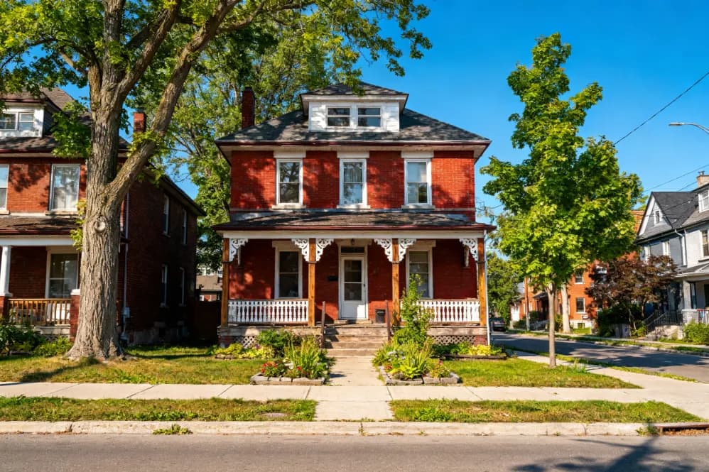 Cash home purchase, Trenton, Ontario Trenton, Ontario home recently purchased by Canadian Home Buyers — closed as-is in cash through a licensed Ontario real estate lawyer.