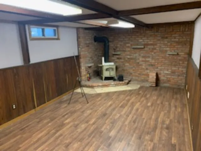 Cash home purchase, Windsor, Ontario Windsor, Ontario home recently purchased by Canadian Home Buyers — closed as-is in cash through a licensed Ontario real estate lawyer.